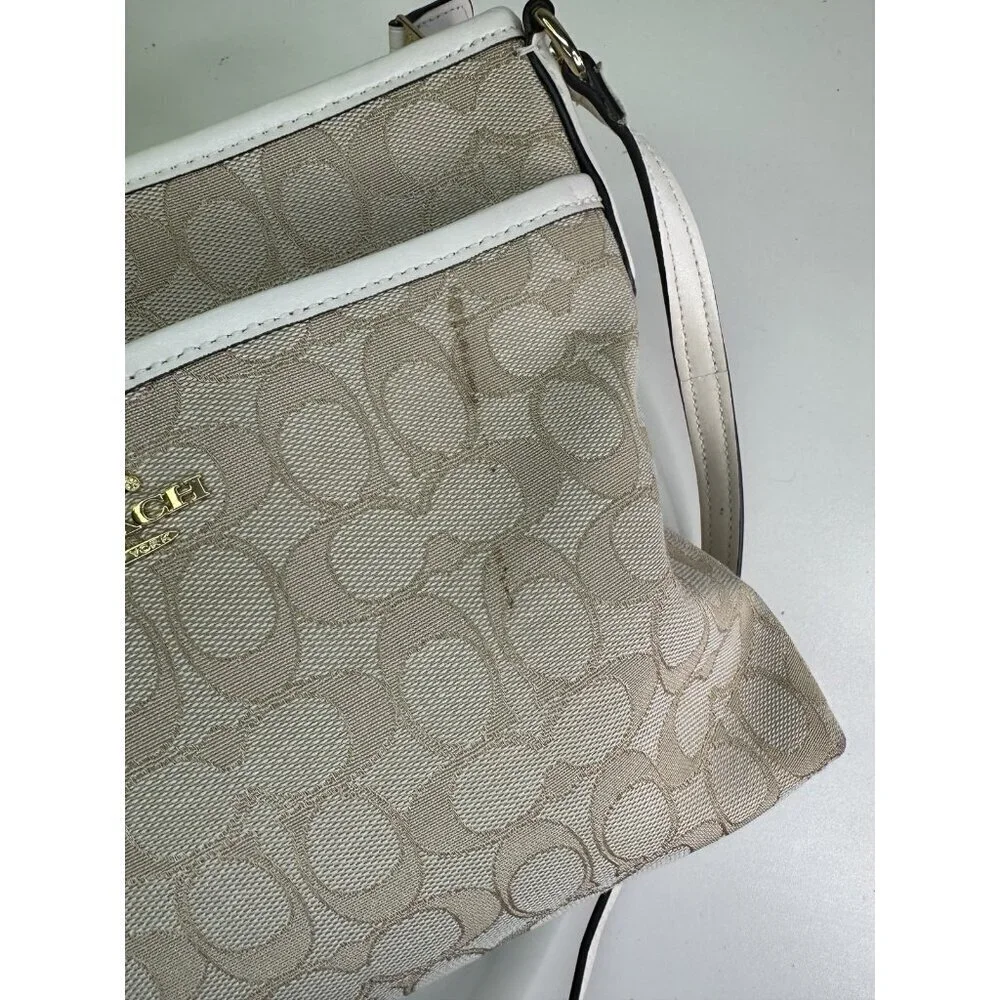 MODIFIED - COACH Signature File Bag Tan/Ivory  F29960